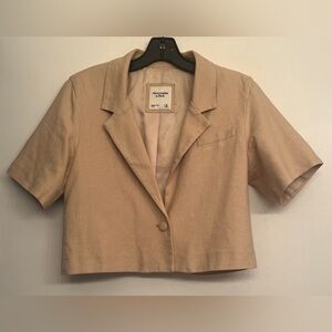 Abercrombie & Fitch crop linen blazer size M